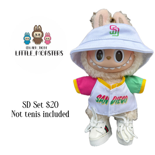 Set Clothes San Diego (not labubu included)